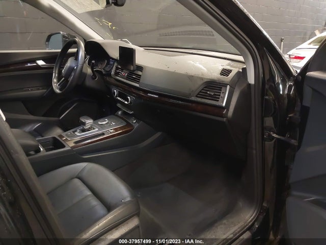 2019 AUDI Q5 45 PREMIUM VIN: WA1ANAFY7K2048640