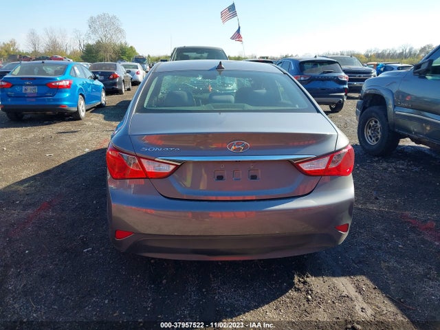 Hyundai SONATA GLS 2014 5NPEB4AC1EH858555 Image 16