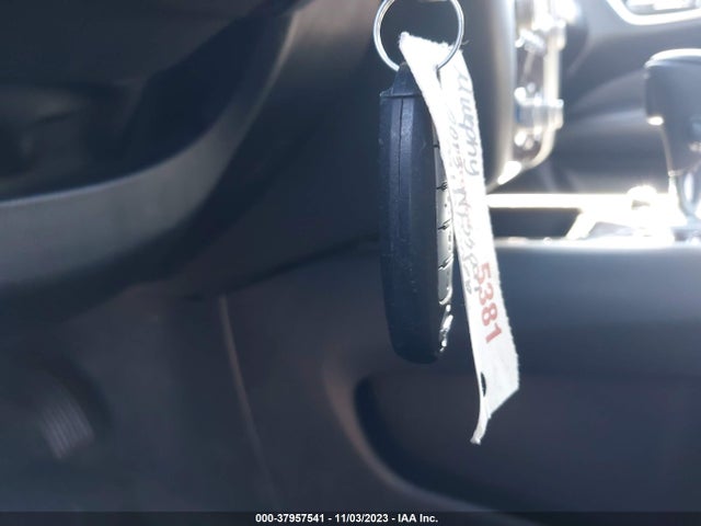 2013 NISSAN PATHFINDER PLATINUM VIN: 5N1AR2MN2DC687008