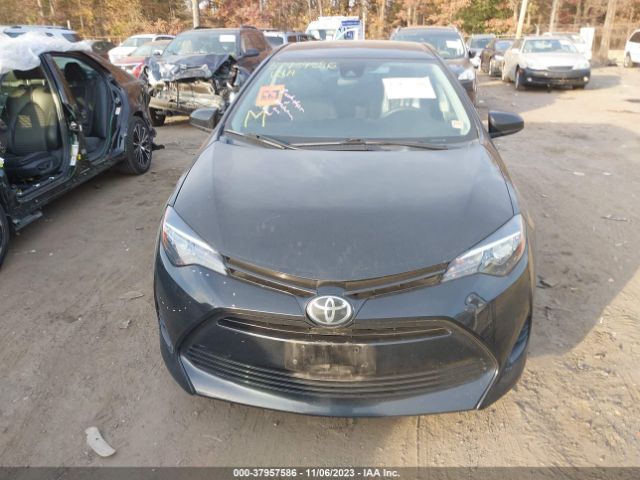 5YFBURHE6JP847582 Toyota COROLLA LE