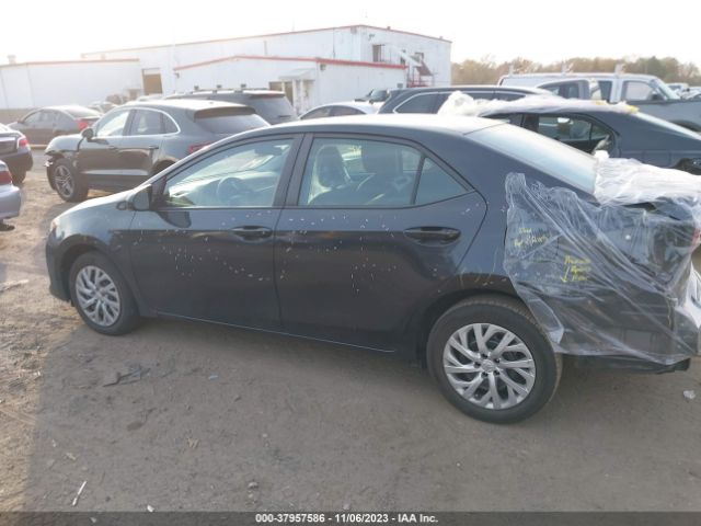 5YFBURHE6JP847582 Toyota COROLLA LE