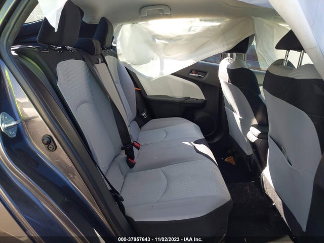 Toyota Prius Two Eco 2016 JTDKARFU4G3003948 Image 8