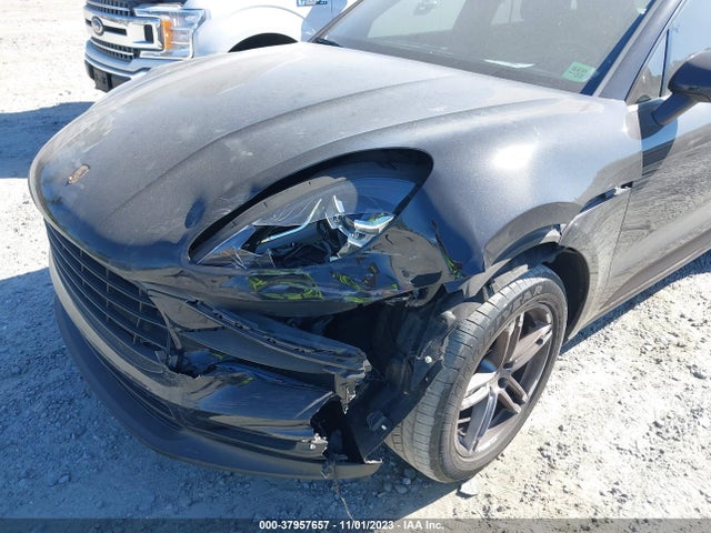 2021 PORSCHE MACAN WP1AA2A52MLB11871 Photo 5