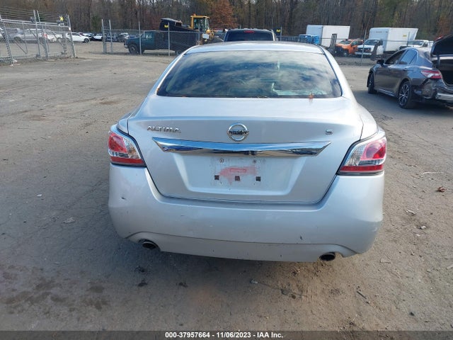 Nissan Altima 2.5 S 2015 1N4AL3AP6FC470491 Image 17