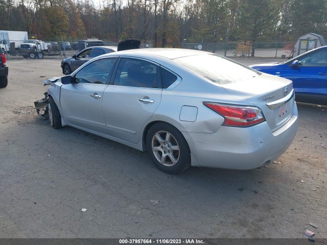Nissan Altima 2.5 S 2015 1N4AL3AP6FC470491 Image 3