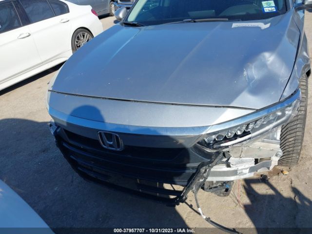 1HGCV1F95JA034720 Honda Accord Touring