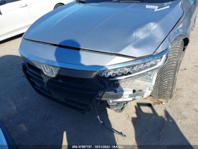 1HGCV1F95JA034720 Honda Accord Touring