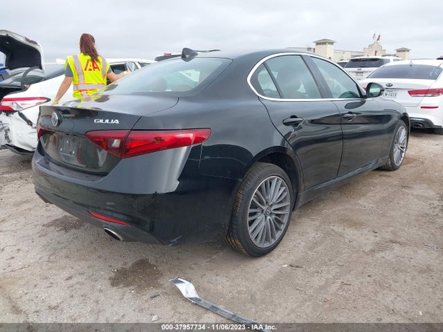 ZARFAEEN5J7571460 Alfa Romeo Giulia Ti Lusso Awd