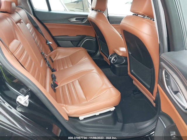 ZARFAEEN5J7571460 Alfa Romeo Giulia Ti Lusso Awd