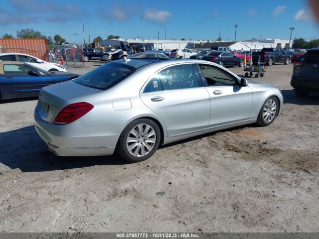 WDDUG8FB1EA063457 Mercedes-Benz S 550 4matic