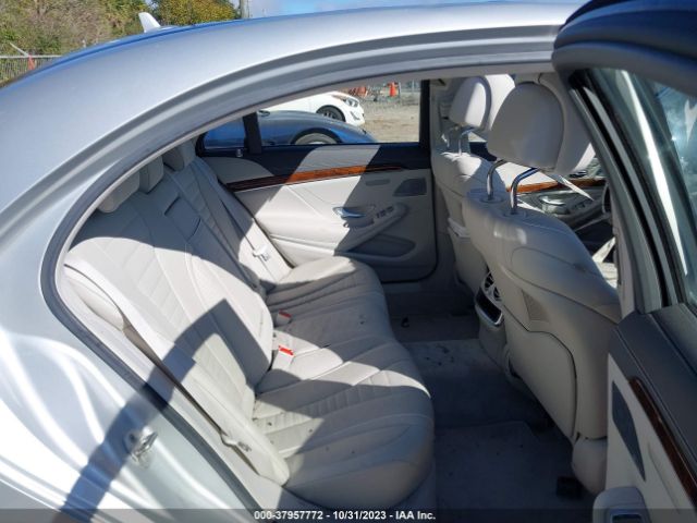 WDDUG8FB1EA063457 Mercedes-Benz S 550 4matic