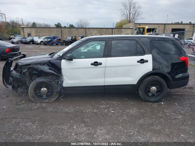 1FM5K8AR0HGA94410 Ford UTILITY POLICE