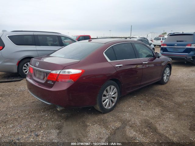 1HGCR3F9XEA035495 Honda Accord Touring