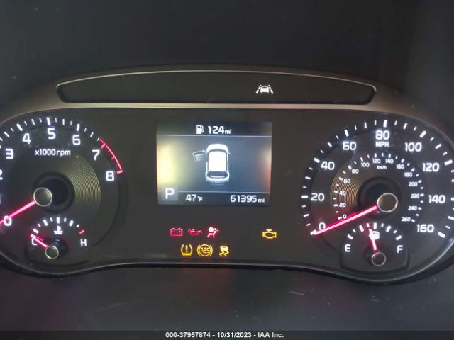 KNDJ63AU4L7702095 KIA Soul Gt-line
