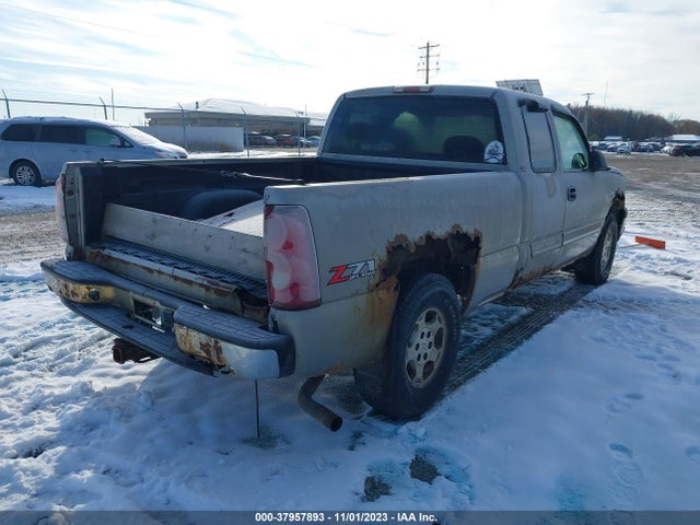 2003 CHEVROLET SILVERADO 1500 LS VIN: 2GCEK19V431151193