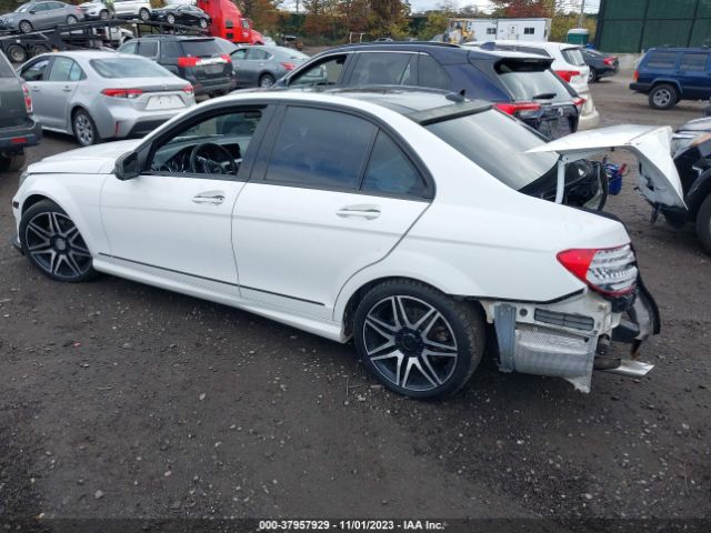 WDDGF8AB9ER309633 Mercedes-Benz C 300 Luxury 4matic
