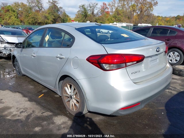 KIA FORTE LX 2017 3KPFL4A78HE009617 Image 3