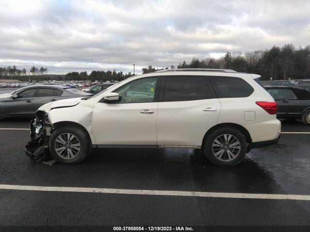 2017 NISSAN PATHFINDER SL VIN: 5N1DR2MM2HC623254