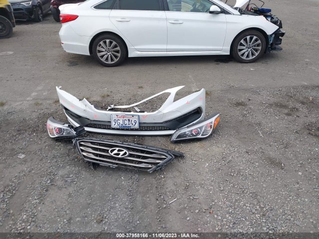 2017 HYUNDAI SONATA SPORT VIN: 5NPE34AF5HH575684