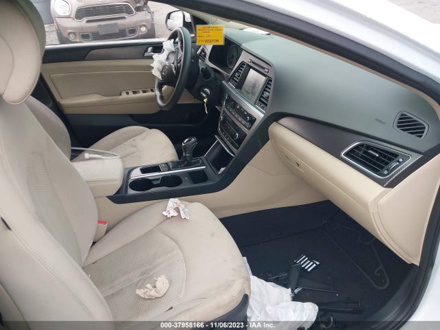 2017 HYUNDAI SONATA SPORT VIN: 5NPE34AF5HH575684