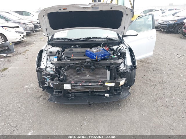2017 HYUNDAI SONATA SPORT VIN: 5NPE34AF5HH575684
