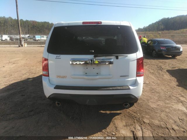 5FNYF3H3XFB026861 Honda PILOT SE
