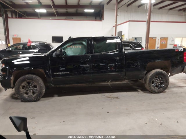 2018 CHEVROLET SILVERADO 1500 2LT VIN: 1GCUKREC7JF237912