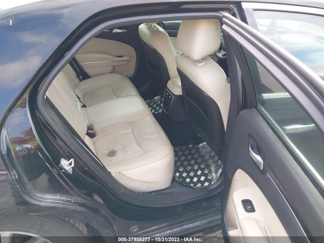 Chrysler 300C 2017 2C3CCAEG0HH566476 Image 8