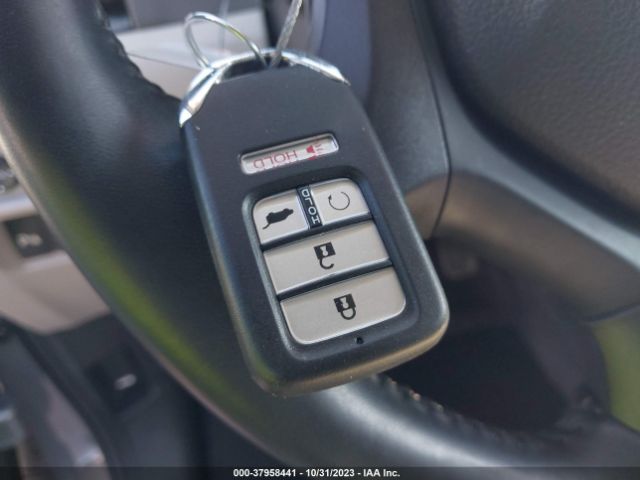 5FNYF5H98KB011043 Honda Pilot Touring