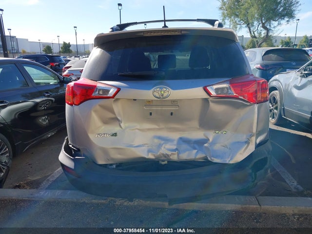 2015 TOYOTA RAV4 XLE VIN: JTMWFREV4FJ048198