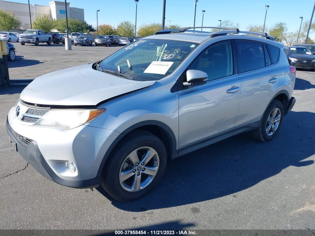 2015 TOYOTA RAV4 XLE VIN: JTMWFREV4FJ048198