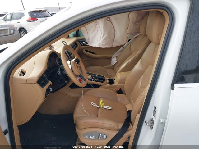 2015 PORSCHE MACAN WP1AB2A55FLB62250 Photo 4