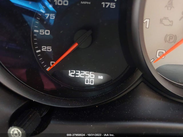 2015 PORSCHE MACAN WP1AB2A55FLB62250 Photo 6