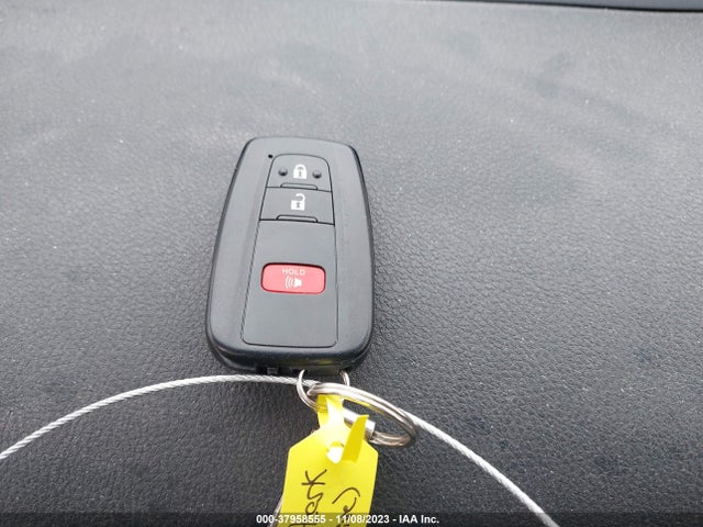 2021 TOYOTA PRIUS XLE AWD-E VIN: JTDL9MFU4M3029008