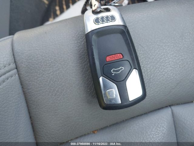 2017 AUDI A4 WAUFNBF42HN068815 Photo 10