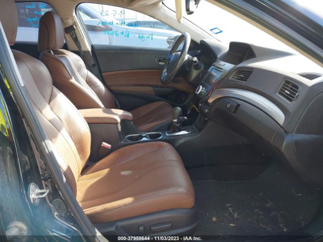 19UDE2F77KA011742 Acura Ilx Technology Package/premium Package