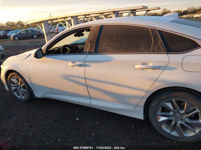 Honda ACCORD LX 2018 1HGCV1F11JA085724 Image 14