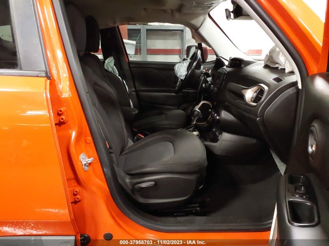 ZACCJBBT5GPC65031 Jeep Renegade 75th Anniversary