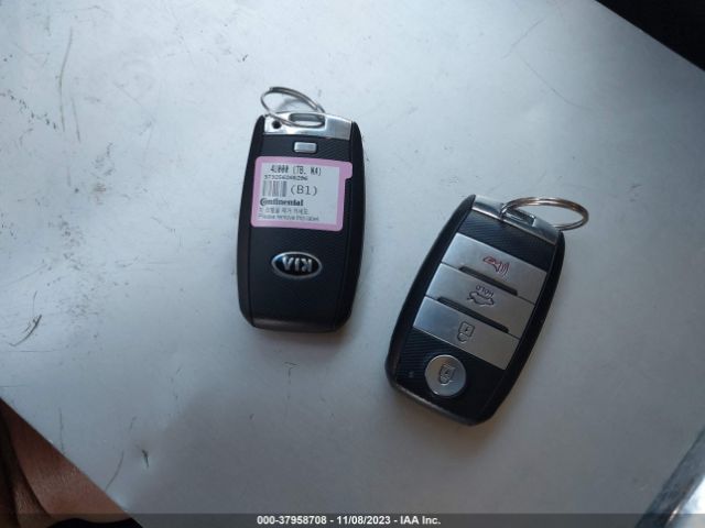 5XXGR4A78FG490685 KIA OPTIMA SX