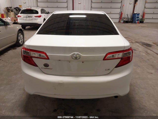 Toyota CAMRY LE 2014 4T4BF1FK9ER428835 Image 17