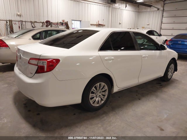 Toyota CAMRY LE 2014 4T4BF1FK9ER428835 Image 4