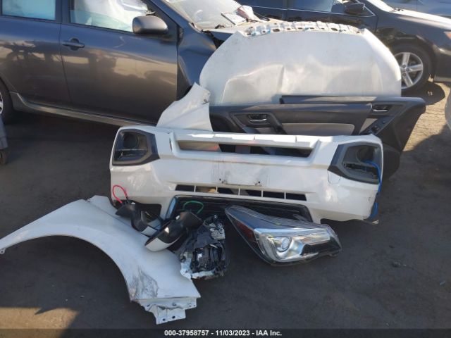 JF2SJARC0JH549551 Subaru Forester Limited