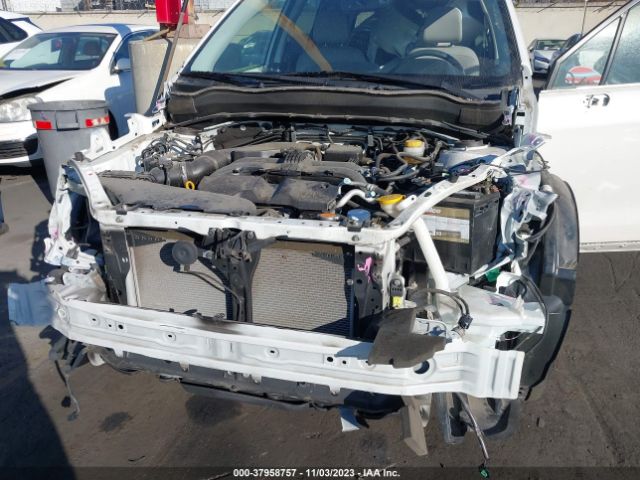 JF2SJARC0JH549551 Subaru Forester Limited