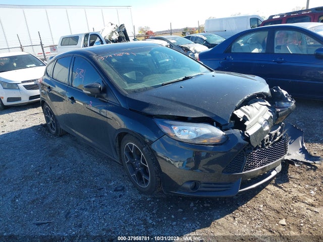 2014 FORD FOCUS SE VIN: 1FADP3K28EL416208