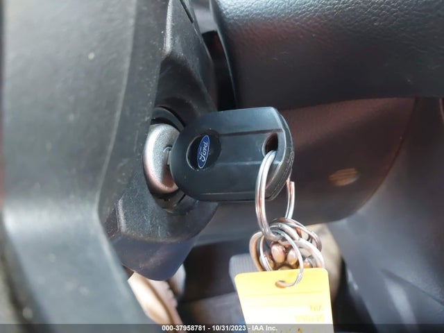 2014 FORD FOCUS SE VIN: 1FADP3K28EL416208