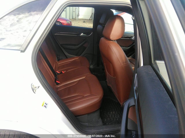 WA1EFCFS7GR011236 Audi Q3 Premium Plus