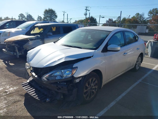 2018 NISSAN SENTRA SV VIN: 3N1AB7AP5JY300050