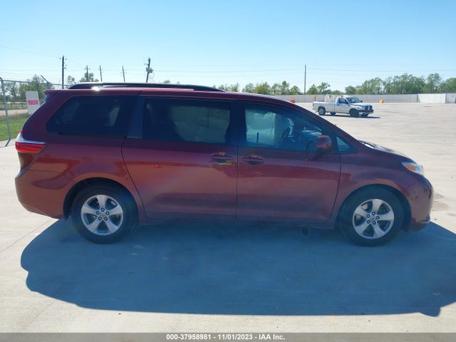 Toyota Sienna Le 8 Passenger 2015 5TDKK3DC4FS641425 Image 13