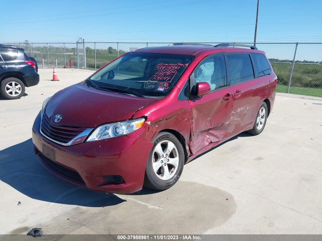 Toyota Sienna Le 8 Passenger 2015 5TDKK3DC4FS641425 Image 6