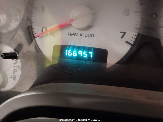 2005 DODGE RAM 1500 SLT VIN: 1D7HU18N45S337074